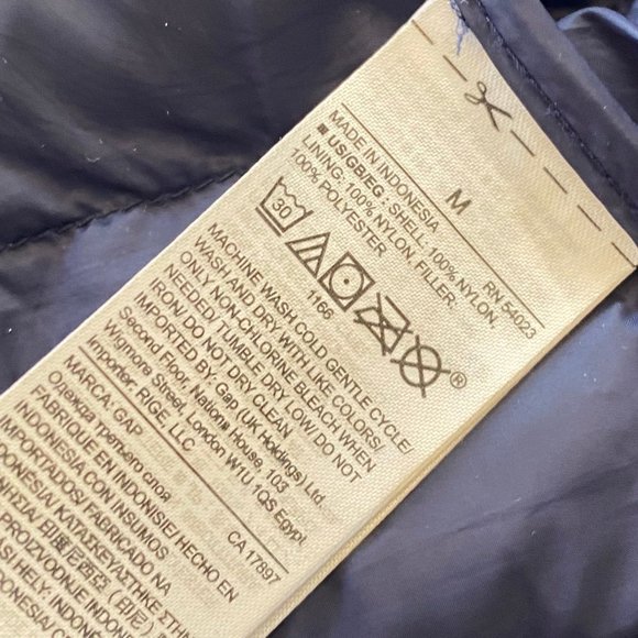 GAP PRIMALOFT COLD CONTROL LITE PUFFER JACKET - NAVY SZ:MED - LIKE NEW - Picture 4 of 6